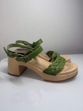Swedish Hasbeens Tanja Braided Leather Clogs – Grass Green -Size 38/7.5